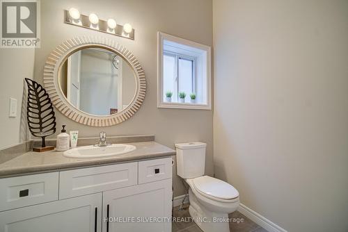 14 Harrington Road, Guelph, ON - Indoor Photo Showing Bathroom