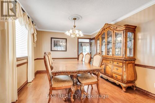 7689 Mount Carmel Blvd, Niagara Falls, ON - Indoor Photo Showing Dining Room