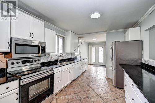 212 Rittenhouse Road, Kitchener, ON - Indoor Photo Showing Kitchen With Double Sink