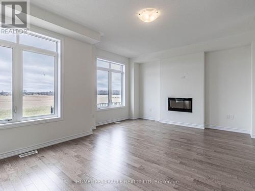 12354 Mclaughlin Rd, Caledon, ON - Indoor Photo Showing Living Room With Fireplace