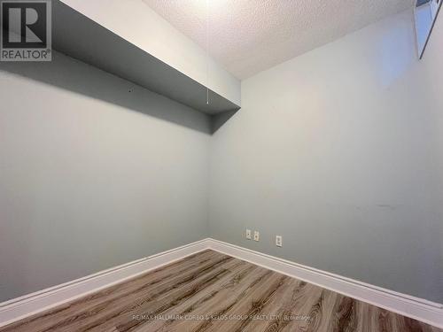 #1022 -3047 Finch Ave W, Toronto, ON - Indoor Photo Showing Other Room