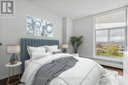 404 - 2665 Windwood Drive, Mississauga, ON - Indoor Photo Showing Bedroom