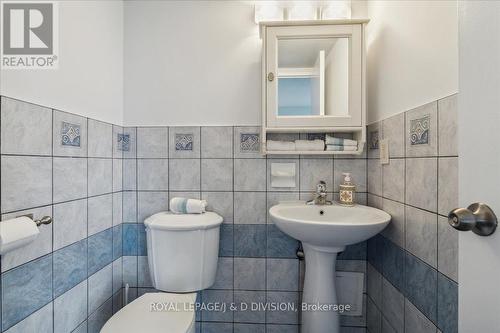 404 - 2665 Windwood Drive, Mississauga, ON - Indoor Photo Showing Bathroom
