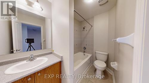 #3 -5725 Tosca Dr E, Mississauga, ON - Indoor Photo Showing Bathroom