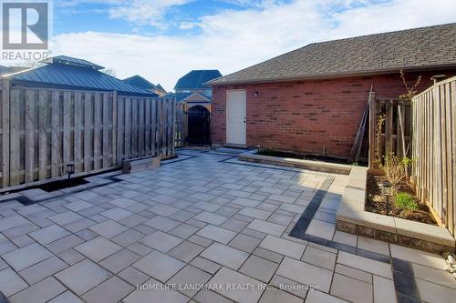 17 Charing Cross Lane, Markham, ON - Outdoor With Exterior
