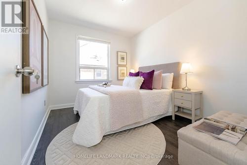 285 Gells Rd, Richmond Hill, ON - Indoor Photo Showing Bedroom