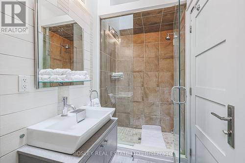 93 Walker Ave, Toronto, ON - Indoor Photo Showing Bathroom