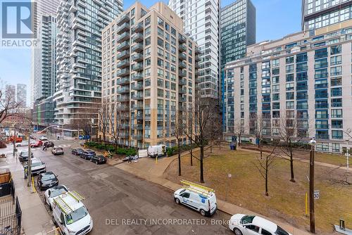 306 - 65 Mutual Street, Toronto, ON - Outdoor With Facade