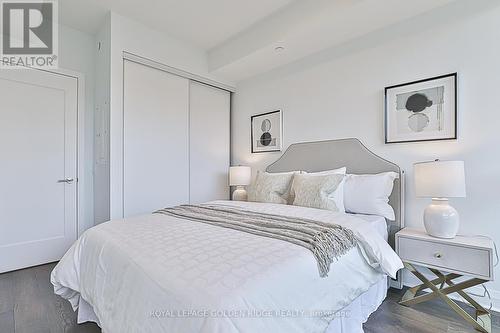 #407 -151 Avenue Rd, Toronto, ON - Indoor Photo Showing Bedroom