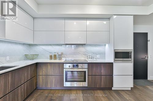 #407 -151 Avenue Rd, Toronto, ON - Indoor Photo Showing Kitchen With Upgraded Kitchen