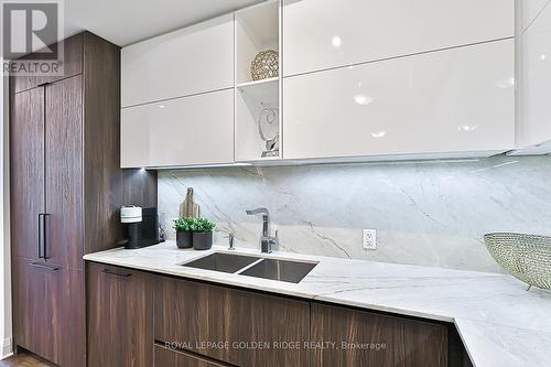 #407 -151 Avenue Rd, Toronto, ON - Indoor Photo Showing Kitchen With Double Sink