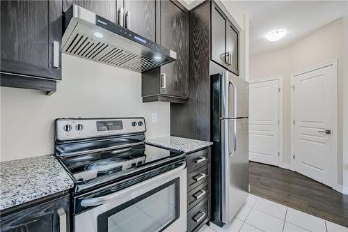 1 Cheps Lane, Ancaster, ON - Indoor Photo Showing Kitchen With Stainless Steel Kitchen