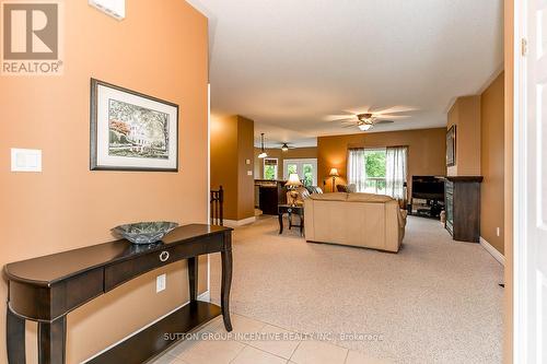 80 O'Neill Circ, Springwater, ON - Indoor Photo Showing Other Room