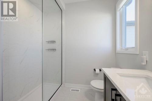 183 Yearling Circle, Ottawa, ON - Indoor Photo Showing Bathroom