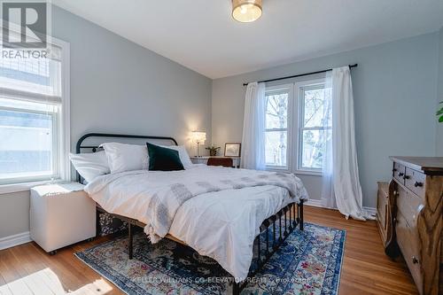 641 Bay St, Midland, ON - Indoor Photo Showing Bedroom