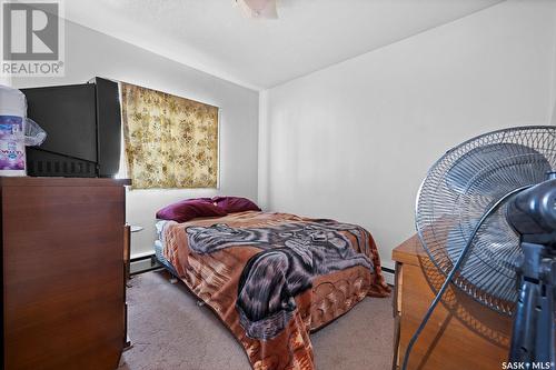 1424 College Avenue, Regina, SK - Indoor Photo Showing Bedroom