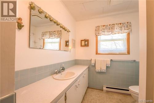 147 Parr Street, Saint Andrews, NB - Indoor Photo Showing Bathroom