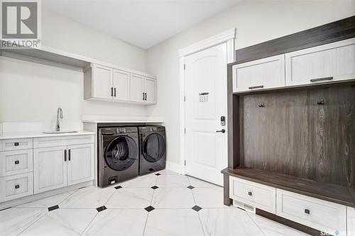 120 Greenbryre Lane, Greenbryre, SK - Indoor Photo Showing Laundry Room