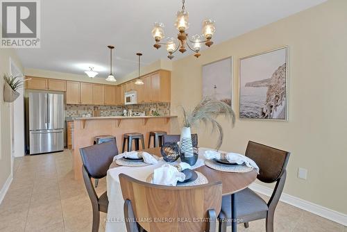 27 Tracey Crt, Whitby, ON - Indoor Photo Showing Dining Room