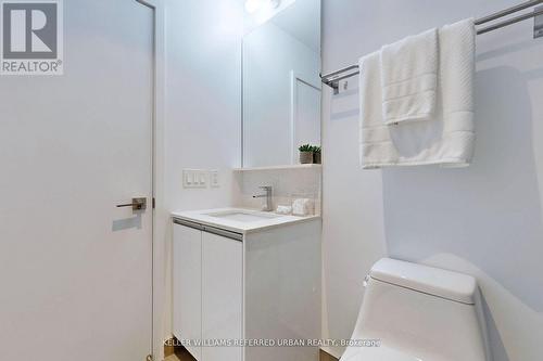 #528 -20 Minowan Miikan Lane, Toronto, ON - Indoor Photo Showing Bathroom