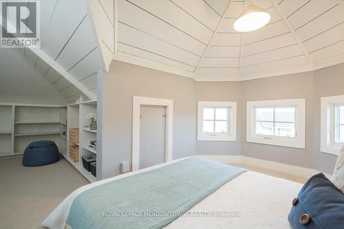 35 Bower St, Halton Hills, ON - Indoor Photo Showing Bedroom