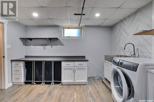 Martin Acreage, Aylesbury, SK - Indoor Photo Showing Laundry Room