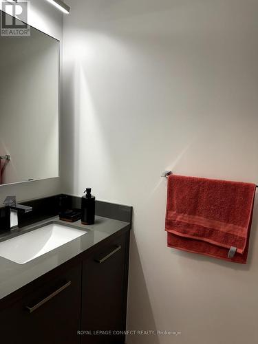 #2607 -12 Gandhi Lane, Markham, ON - Indoor Photo Showing Bathroom