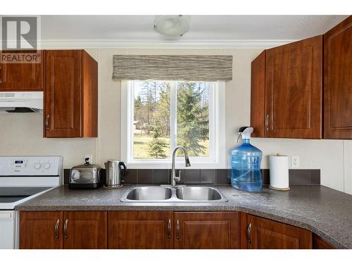 3237 Creighton Valley Road, Cherryville, BC 