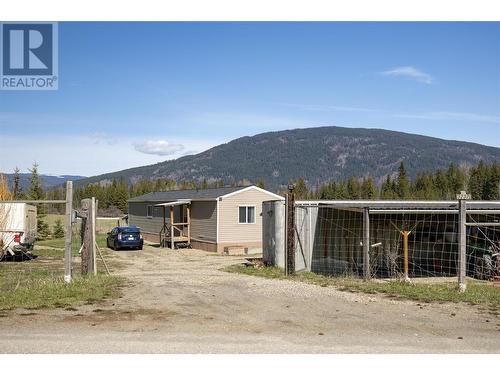 3237 Creighton Valley Road, Cherryville, BC 