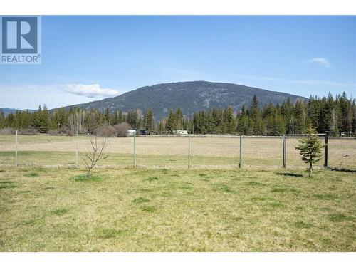 3237 Creighton Valley Road, Cherryville, BC 