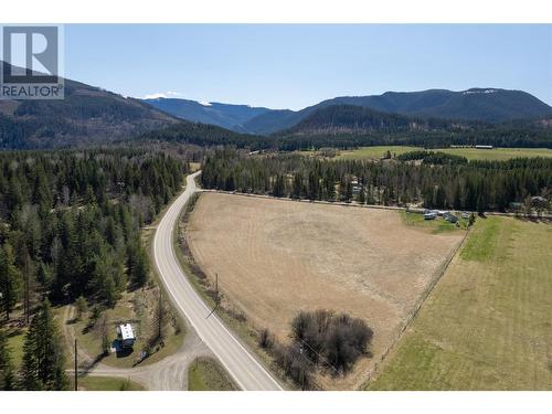 3237 Creighton Valley Road, Cherryville, BC 