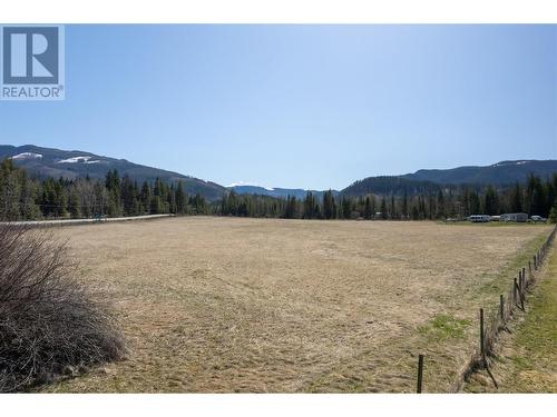 3237 Creighton Valley Road, Cherryville, BC 