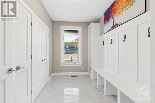 556 Shoreway Drive, Ottawa, ON - Indoor Photo Showing Other Room
