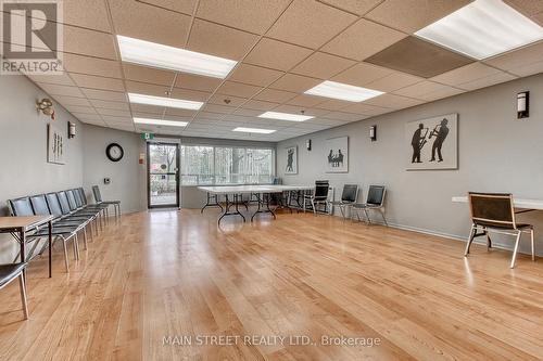 #316 -155 Main St N, Newmarket, ON - Indoor Photo Showing Other Room