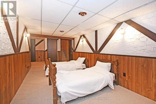 326 Indian Point Road, Kawartha Lakes (Coboconk), ON - Indoor Photo Showing Bedroom