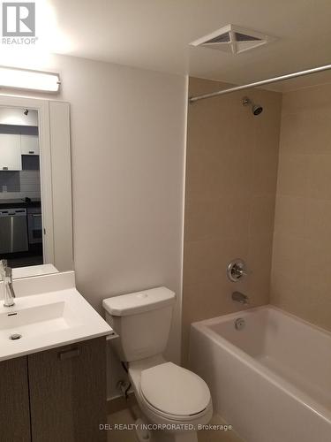 719 - 275 Village Green Square, Toronto, ON - Indoor Photo Showing Bathroom