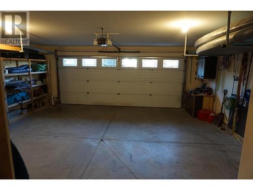 4937 Aspen Grove Place, Fairmont Hot Springs, BC - Indoor Photo Showing Garage