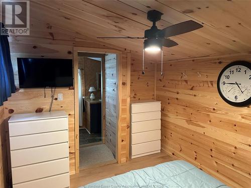 4228 Deep Bay Road, Minden, ON - Indoor Photo Showing Bedroom