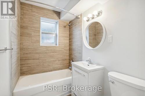 1 - 521 Park Street, Kitchener, ON - Indoor Photo Showing Bathroom