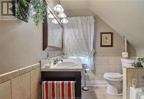 2912 Fredericton Rd, Salisbury, NB - Indoor Photo Showing Bathroom