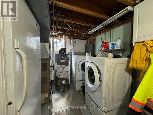 #C -799 Patterson Pl, Cambridge, ON - Indoor Photo Showing Laundry Room