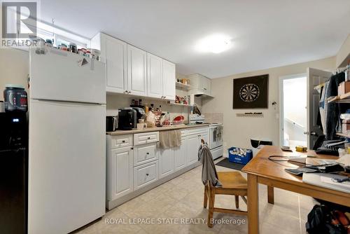 273 Normanhurst Ave, Hamilton, ON - Indoor Photo Showing Kitchen