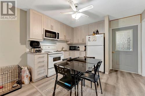 273 Normanhurst Ave, Hamilton, ON - Indoor Photo Showing Kitchen