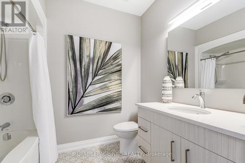 53 - 8974 Willoughby Drive, Niagara Falls, ON - Indoor Photo Showing Bathroom