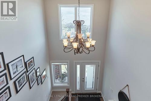 189 Tanoak Dr, London, ON - Indoor Photo Showing Other Room