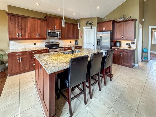 161 The Whins, Cranbrook, BC - Indoor Photo Showing Kitchen With Double Sink