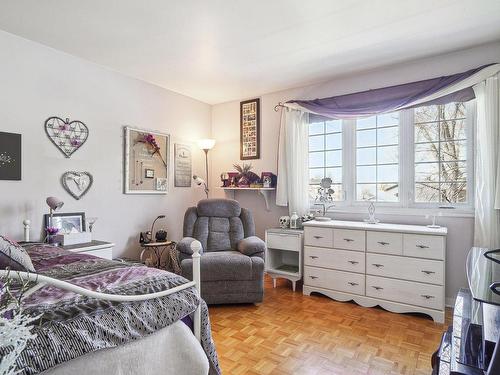 Chambre Ã Â coucher - 608 Rue Du Portage, Repentigny (Repentigny), QC - Indoor Photo Showing Bedroom