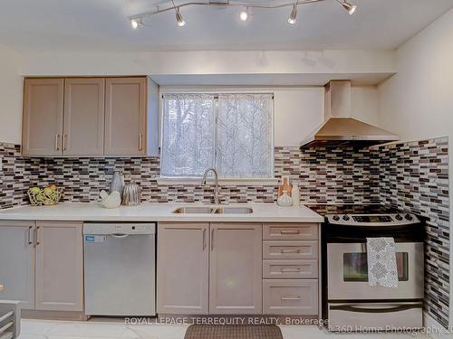 38-1235 Radom St, Pickering, ON - Indoor Photo Showing Kitchen With Double Sink