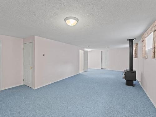21-2655 Westsyde Rd, Kamloops, BC - Indoor Photo Showing Other Room