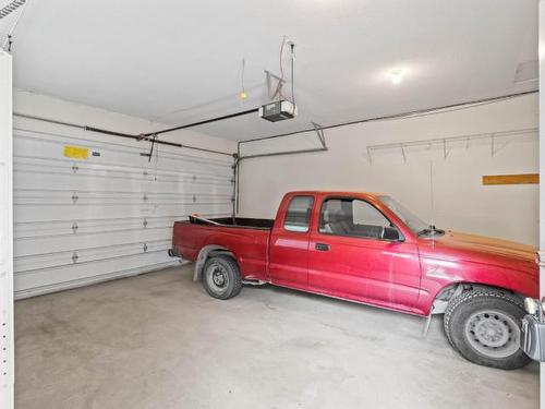 21-2655 Westsyde Rd, Kamloops, BC - Indoor Photo Showing Garage